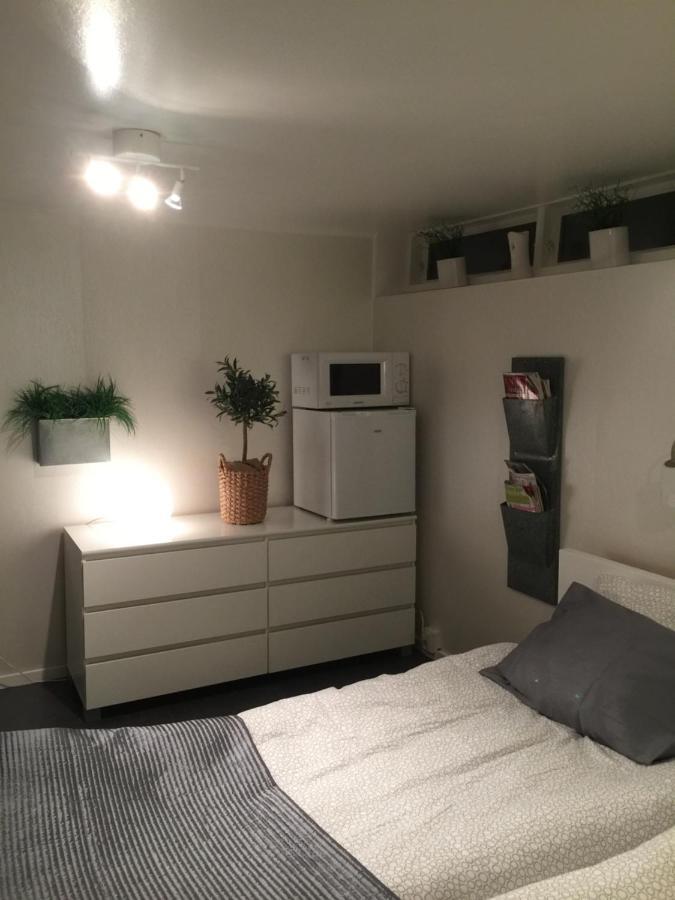 Bo Centralt I Vaernamo Экстерьер фото